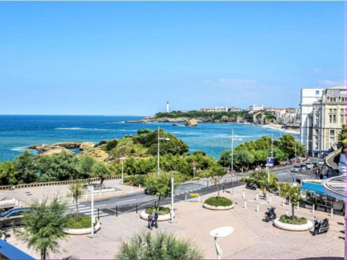 Studio Front De Mer Avec Piscine Et Balcon A Biarritz - Fr-1-3-412 المظهر الخارجي الصورة